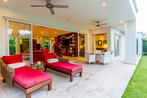 Villa in Hua Hin, Thailand 3 Schlafzimmer № 221844 - Foto 19