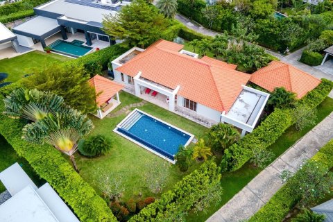 Villa in Hua Hin, Thailand 3 Schlafzimmer № 221844 - Foto 2