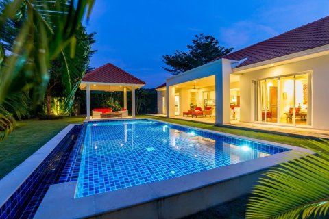 Villa in Hua Hin, Thailand 3 Schlafzimmer № 221844 - Foto 4