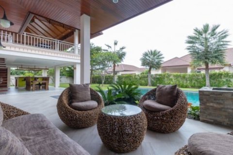 Villa in Hua Hin, Thailand 3 Schlafzimmer № 221842 - Foto 3