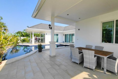 Villa in Hua Hin, Thailand 3 Schlafzimmer № 221847 - Foto 6