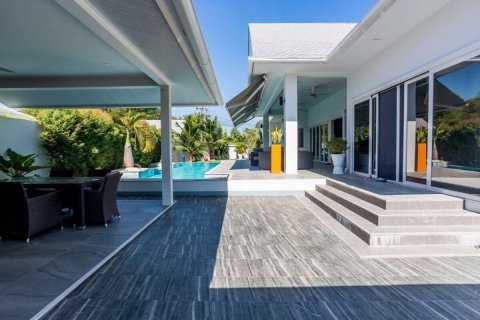Villa in Hua Hin, Thailand 4 Schlafzimmer № 221843 - Foto 3