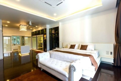 Villa in Hua Hin, Thailand 4 Schlafzimmer № 221843 - Foto 11