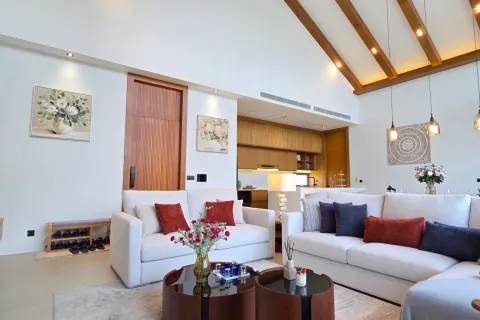 Villa in Phuket, Thailand 4 bedrooms № 135111 - photo 7