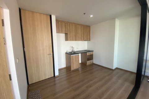 Studio dans le Condo à Chatuchak, Bangkok, Thaïlande № 147829 - photo 8