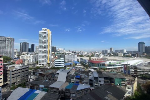Studio dans le Condo à Chatuchak, Bangkok, Thaïlande № 147829 - photo 11