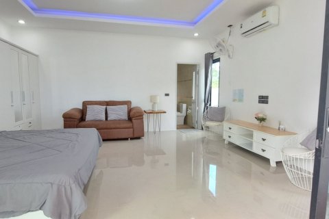 Вилла в Паттайе, Таиланд с 6 спальнями  № 147832 - фото 11