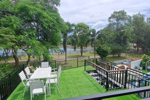 Вилла в Паттайе, Таиланд с 6 спальнями  № 147832 - фото 20