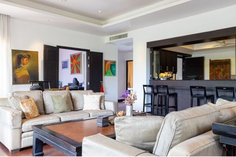 Penthouse in Phuket, Thailand 3 bedrooms № 147830 - photo 9