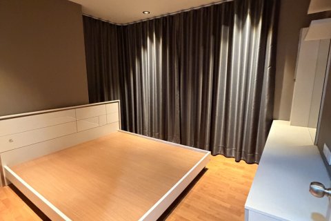 Кондоминиум с 2 спальнями в Бангкхэ, Бангкок, Таиланд № 170485 - фото 3