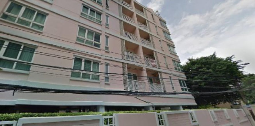 Apartment in Bangkok, Thailand 3 bedrooms № 193727