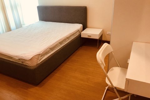 Condo in Khlong Toei, Bangkok, Thailand, 2 bedrooms  № 137509 - photo 8