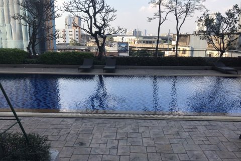 Condo in Khlong Toei, Bangkok, Thailand, 2 bedrooms  № 137509 - photo 10