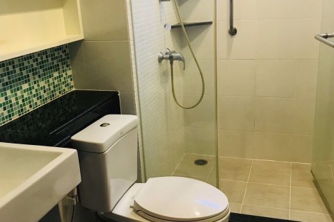 Condo in Khlong Toei, Bangkok, Thailand, 2 bedrooms  № 137509 - photo 9