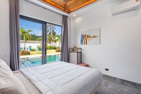 Villa in Ko Samui, Thailand 3 bedrooms № 164073 - photo 29