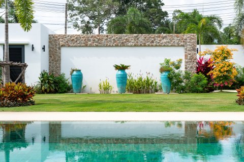 Villa in Ko Samui, Thailand 3 bedrooms № 164073 - photo 3