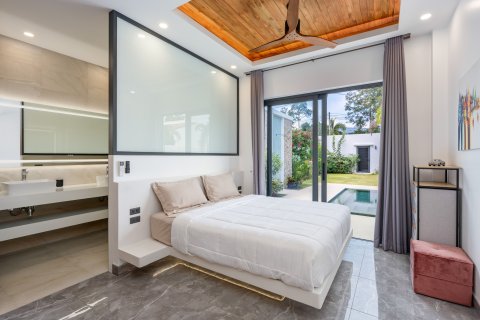 Villa in Ko Samui, Thailand 3 bedrooms № 164073 - photo 28