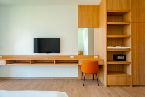 Villa in Phuket, Thailand 3 bedrooms № 164074 - photo 12