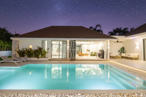 House in Phuket, Thailand 5 bedrooms № 164075 - photo 18