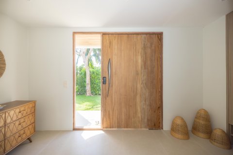 House in Phuket, Thailand 5 bedrooms № 164075 - photo 8