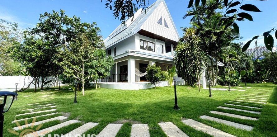 Вилла в Паклоке, Таиланд с 4 спальнями  № 179389