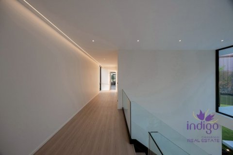 House in Hang Dong, Thailand 4 bedrooms № 135151 - photo 5
