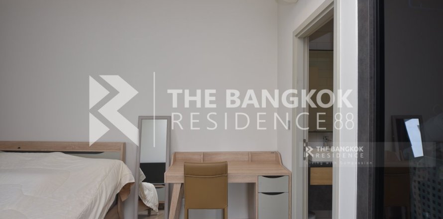 Condo à Bangkok, Thaïlande, 3 chambres № 185030