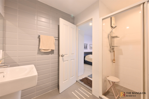 Condo in Bangkok, Thailand, 2 bedrooms № 185026 - photo 7