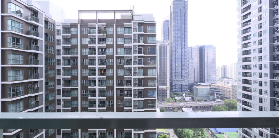 Condo in Bangkok, Thailand, 2 bedrooms № 185026