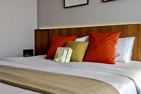 Condo in Bangkok, Thailand, 2 bedrooms  № 144041 - photo 6