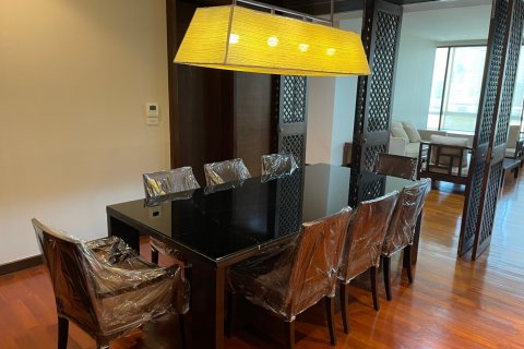 Condo in Bangkok, Thailand, 2 bedrooms  № 144041 - photo 5