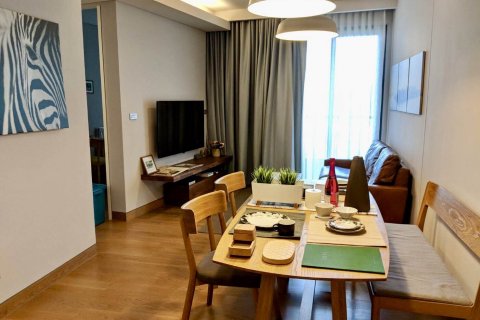 Condo in Bangkok, Thailand, 2 bedrooms  № 144041 - photo 4