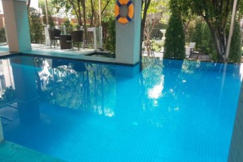 Таунхаус в Сатхоне, Бангкок, Таиланд с 3 спальнями  № 144039 - фото 6