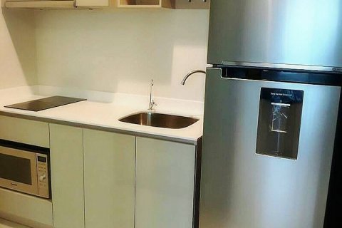 Condo in Bangkok, Thailand, 3 bedrooms  № 144036 - photo 8