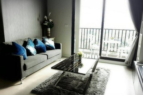 Condo in Bangkok, Thailand, 3 bedrooms  № 144036 - photo 1