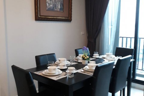 Condo in Bangkok, Thailand, 3 bedrooms  № 144036 - photo 5