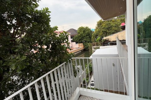 Maison à Thawi Watthana, Bangkok, Thaïlande 5 chambres № 170899 - photo 17