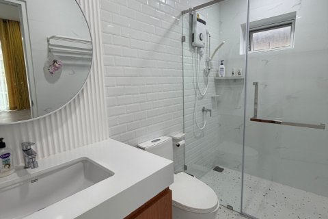 Maison à Thawi Watthana, Bangkok, Thaïlande 5 chambres № 170899 - photo 5