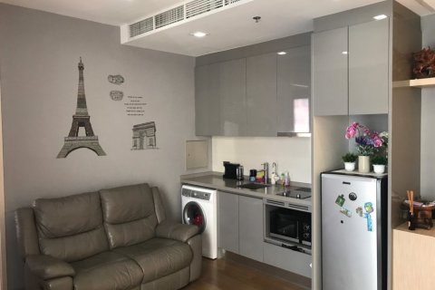 Studio dans le Condo à Ratchathewi, Bangkok, Thaïlande  № 170904