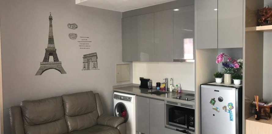 Studio dans le Condo à Ratchathewi, Bangkok, Thaïlande  № 170904