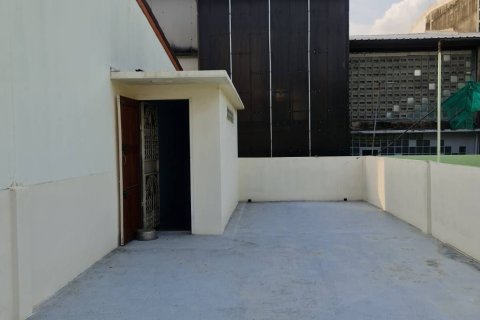 Townhouse in Watthana, Bangkok, Thailand 3 bedrooms № 170900 - photo 16