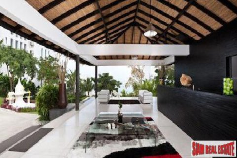 Apartment in Tha Chang, Thailand 1 bedroom № 192881 - photo 4