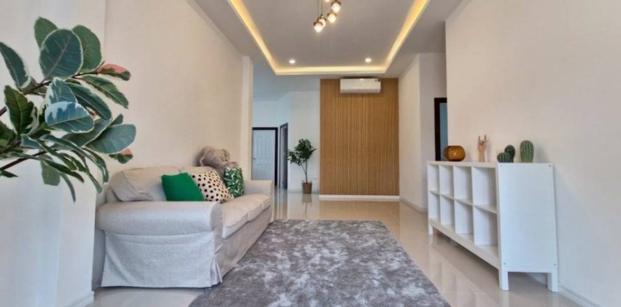 Дом в Банг Ламунге, Таиланд с 3 спальнями  № 134682