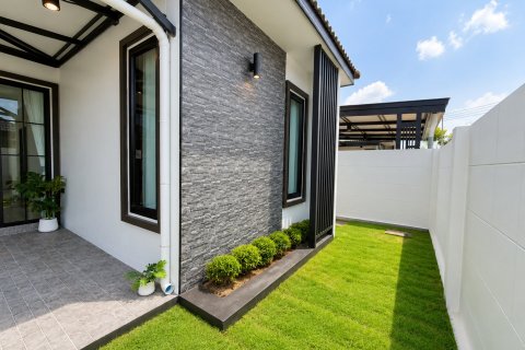 Casa de 3 dormitorios en Pattaya, Tailandia № 209929 - foto 6