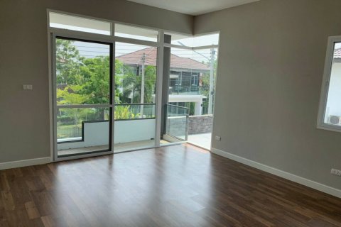 House in Chiang Mai, Thailand 4 bedrooms № 121888 - photo 8