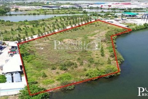 Land in Samut Sakhon, Thailand 6400 sq.m. № 169212 - photo 2