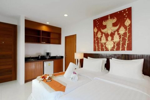 Condo in Phuket, Thailand, 3 bedrooms  № 169208 - photo 3