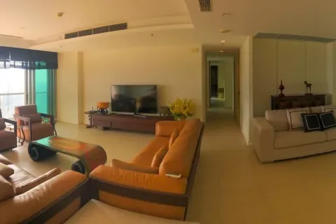 Condo in Khlong San, Bangkok, Thailand, 3 bedrooms  № 158711 - photo 7