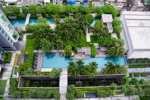 Condo in Khlong San, Bangkok, Thailand, 3 bedrooms  № 158711 - photo 17