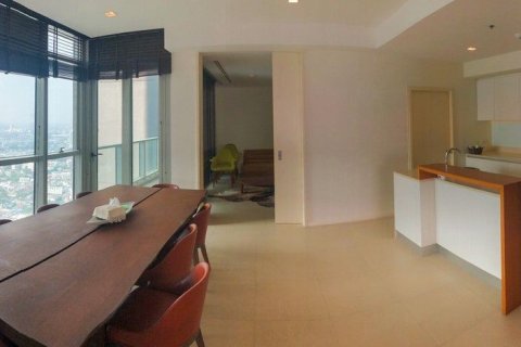 Condo in Khlong San, Bangkok, Thailand, 3 bedrooms  № 158711 - photo 10